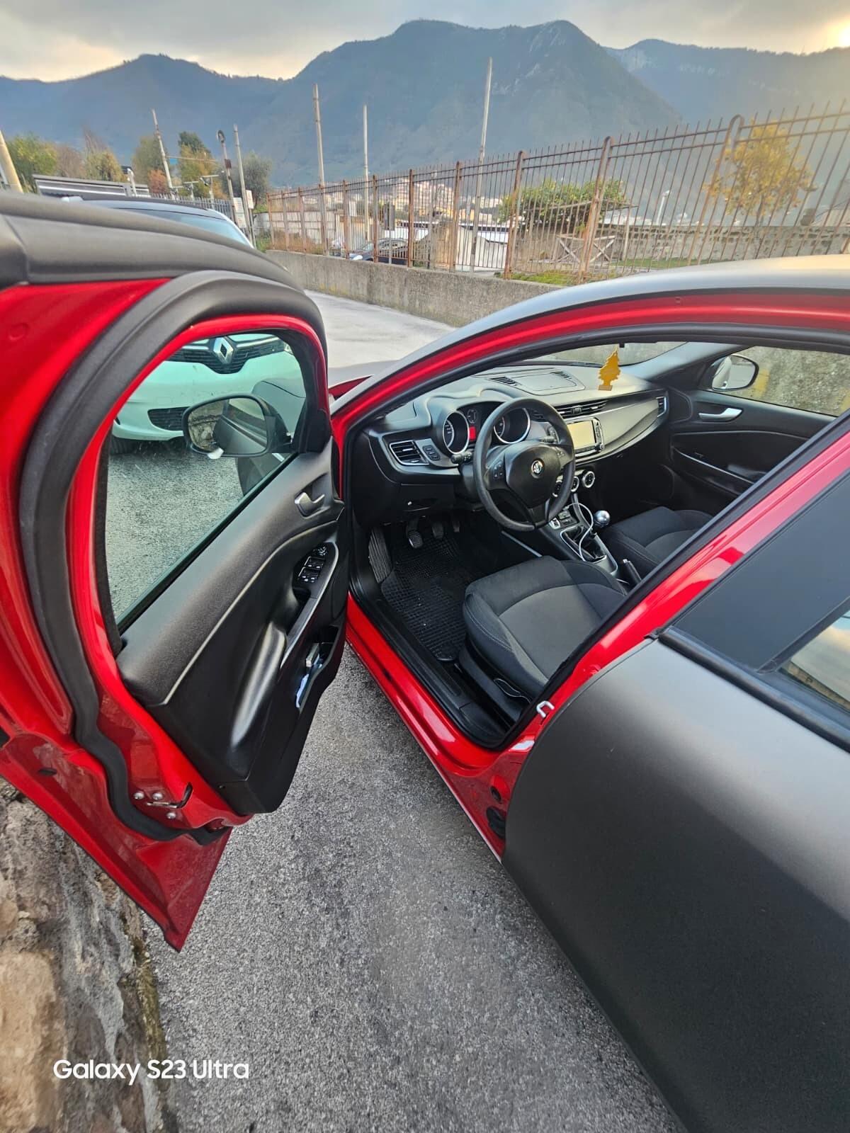 Alfa Romeo Giulietta 1.4 Turbo MultiAir TCT Distinctive