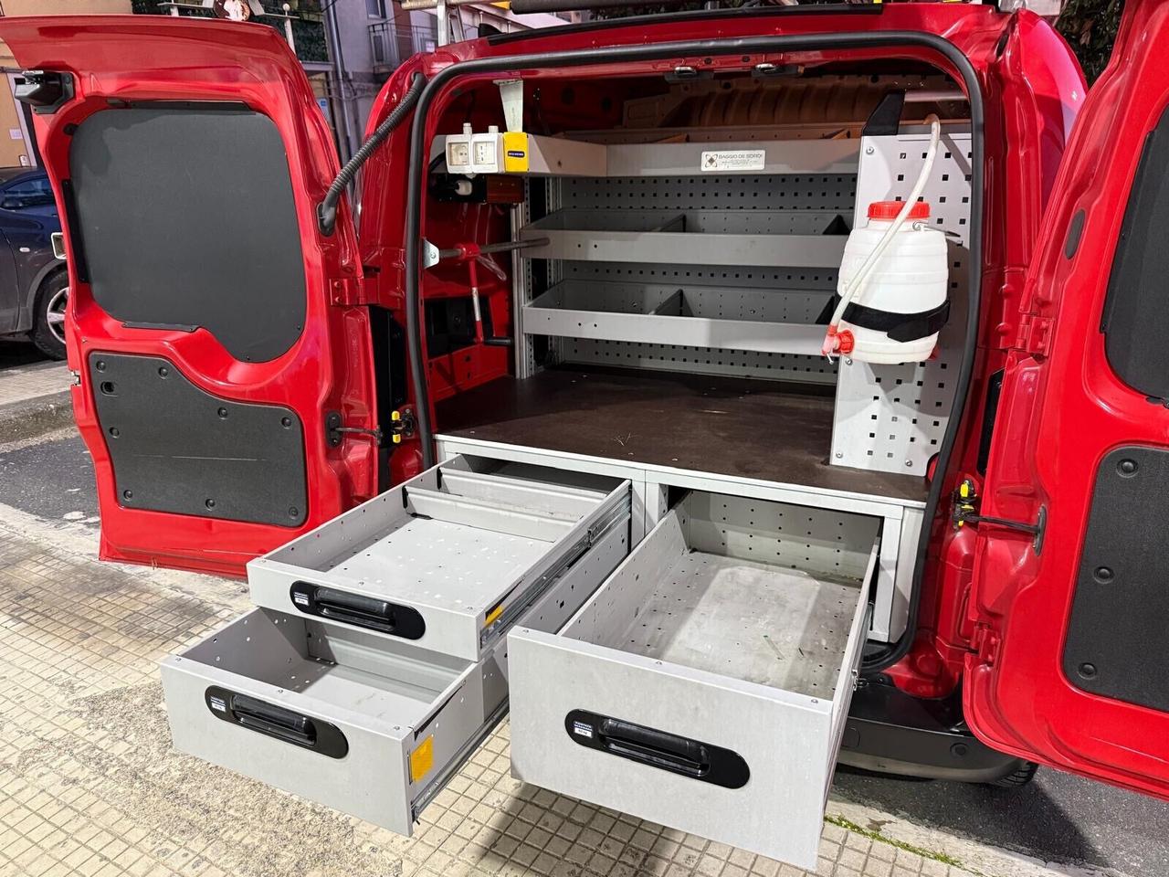 Fiat Fiorino 1.3 MJT 95CV Furgone Adventure E5+