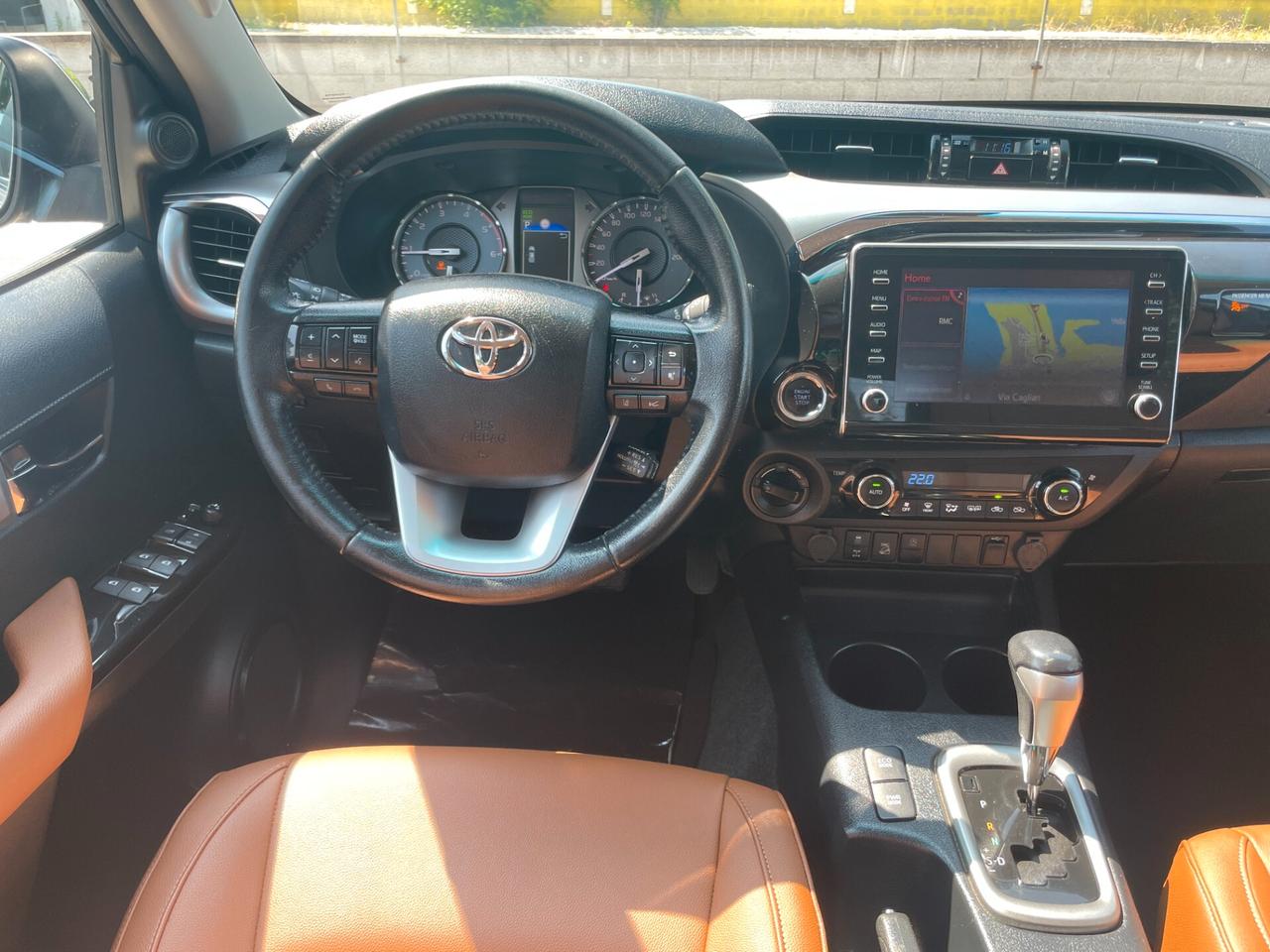 Toyota Hilux 2.4 D-4D A/T 4WD 4 porte Double Cab Executive