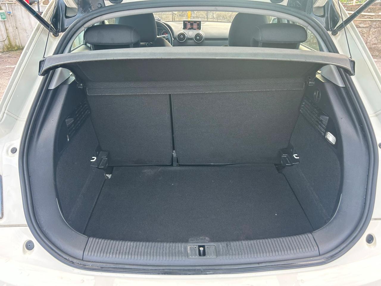 Audi A1 SPB 1.6 TDI 105 CV Ambition