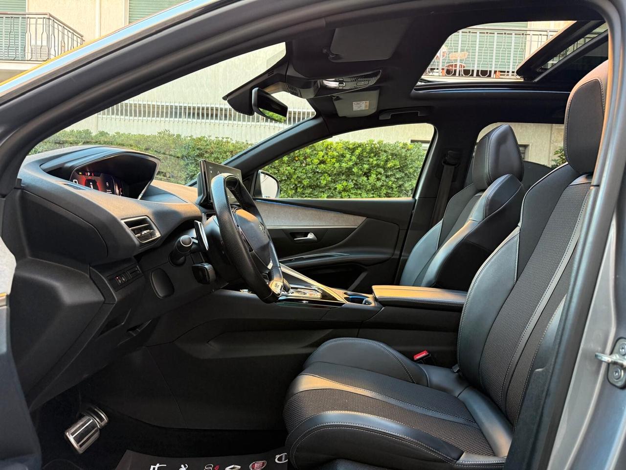 PEUGEOT 3008 GT-LINE 1.5 EAT8 130CV TETTO PELLE NAVI ANNO 2022