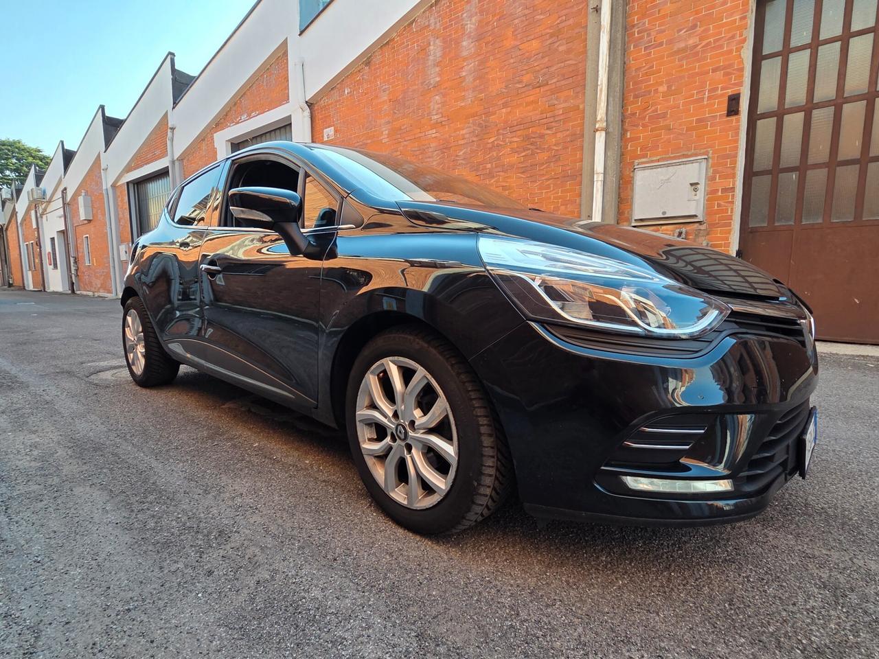 Renault Clio dCi 8V 90CV Start&Stop 5 porte Energy Intens