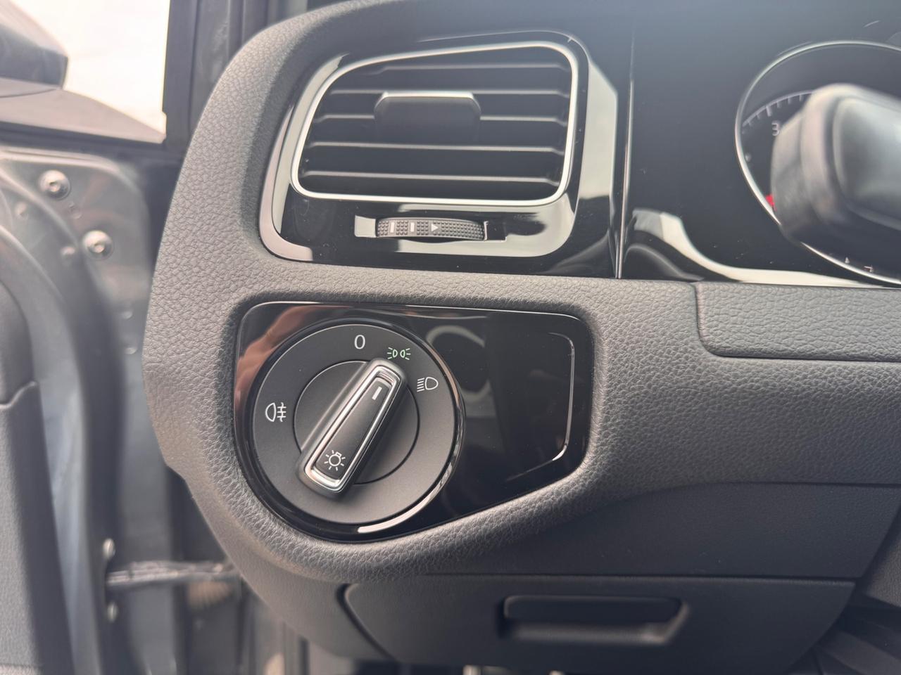 Volkswagen GOLF 7.5 R-LINE DSG 1.5 TSI 150 CV ACT