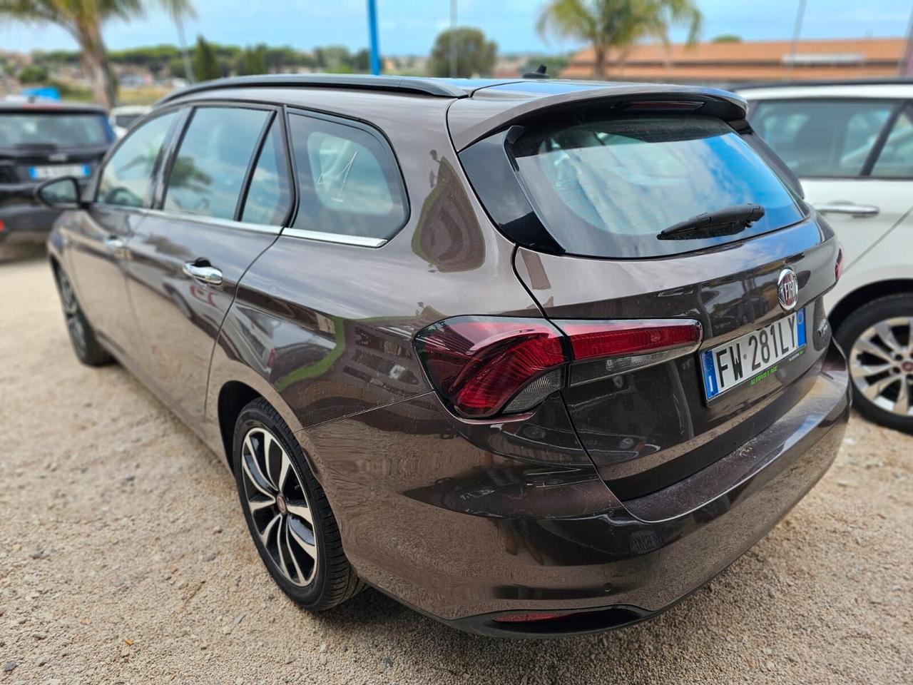 Fiat Tipo 1.3 Mjt S&S SW Lounge