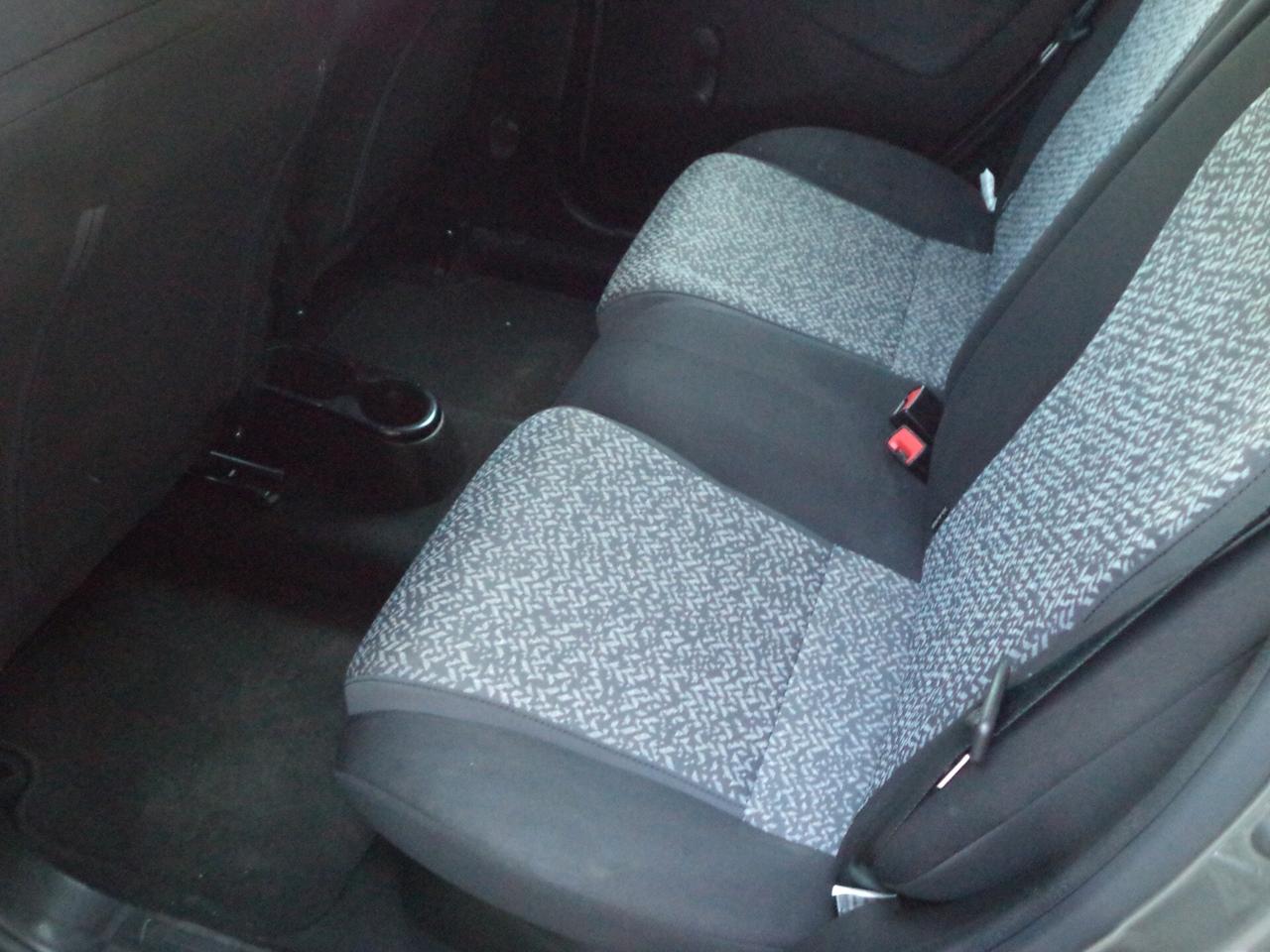 Lancia Ypsilon 1.2 69 CV 5 porte Elefantino Blu OK NEOPATENTATI