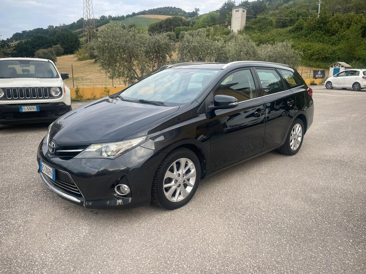 Toyota Auris 1.4 D-4D Lounge