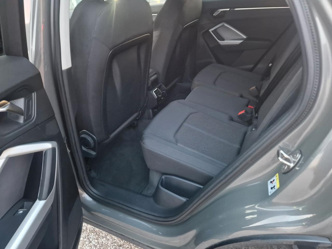 Audi Q3 SPORTBACK TDI quattro S tronic line edition