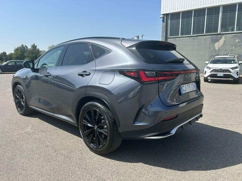 Lexus NX Hybrid F Sport 4WD MY22 IVA ESPOSTA COMPRESA