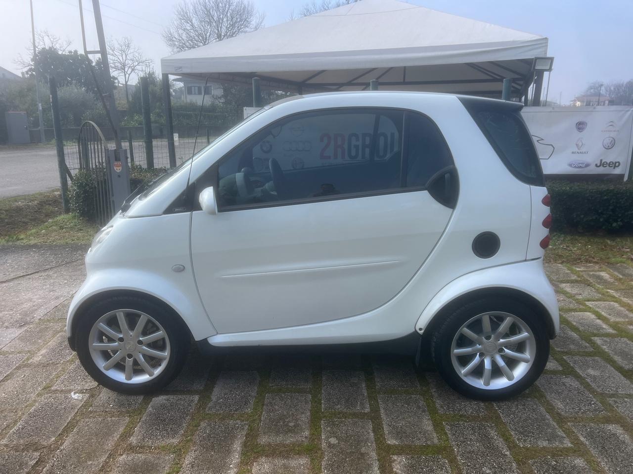 Smart ForTwo 800 coupé passion cdi-2006