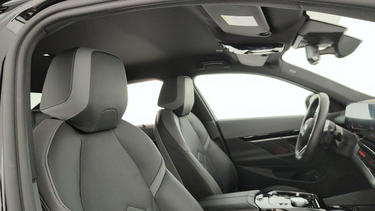 BMW Serie 5 G60 Berlina - 520d 48V xdrive MSport Pro auto