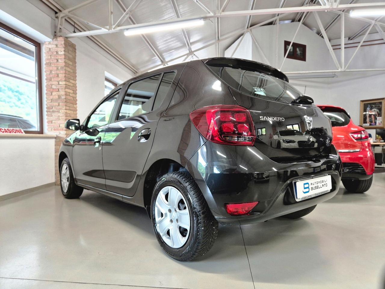 Dacia Sandero 1.5 dCi 8V 75CV Start&Stop Lauréate ** NEOPATENTATI **