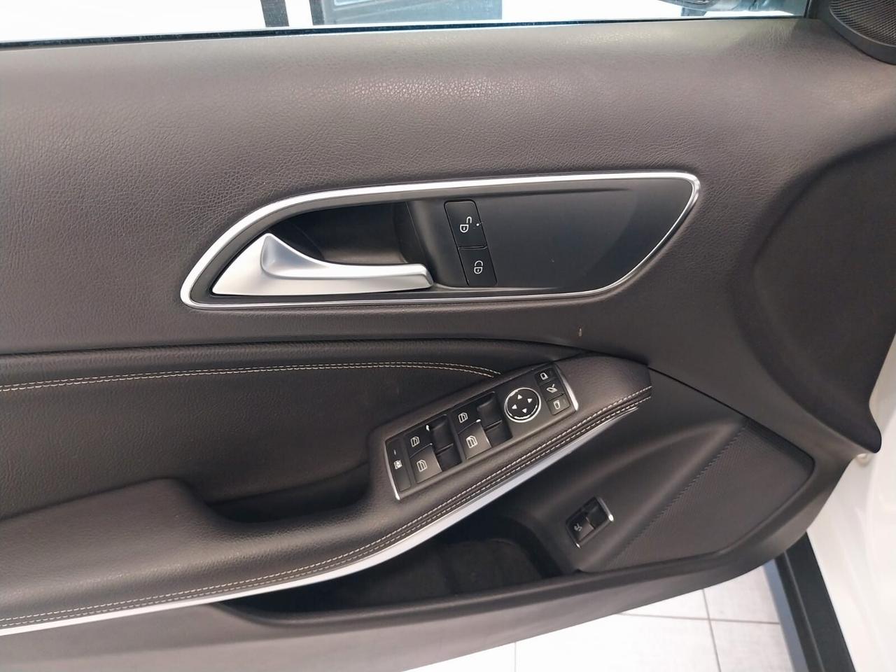 Mercedes-benz GLA 200 d Sport 2018 IVA