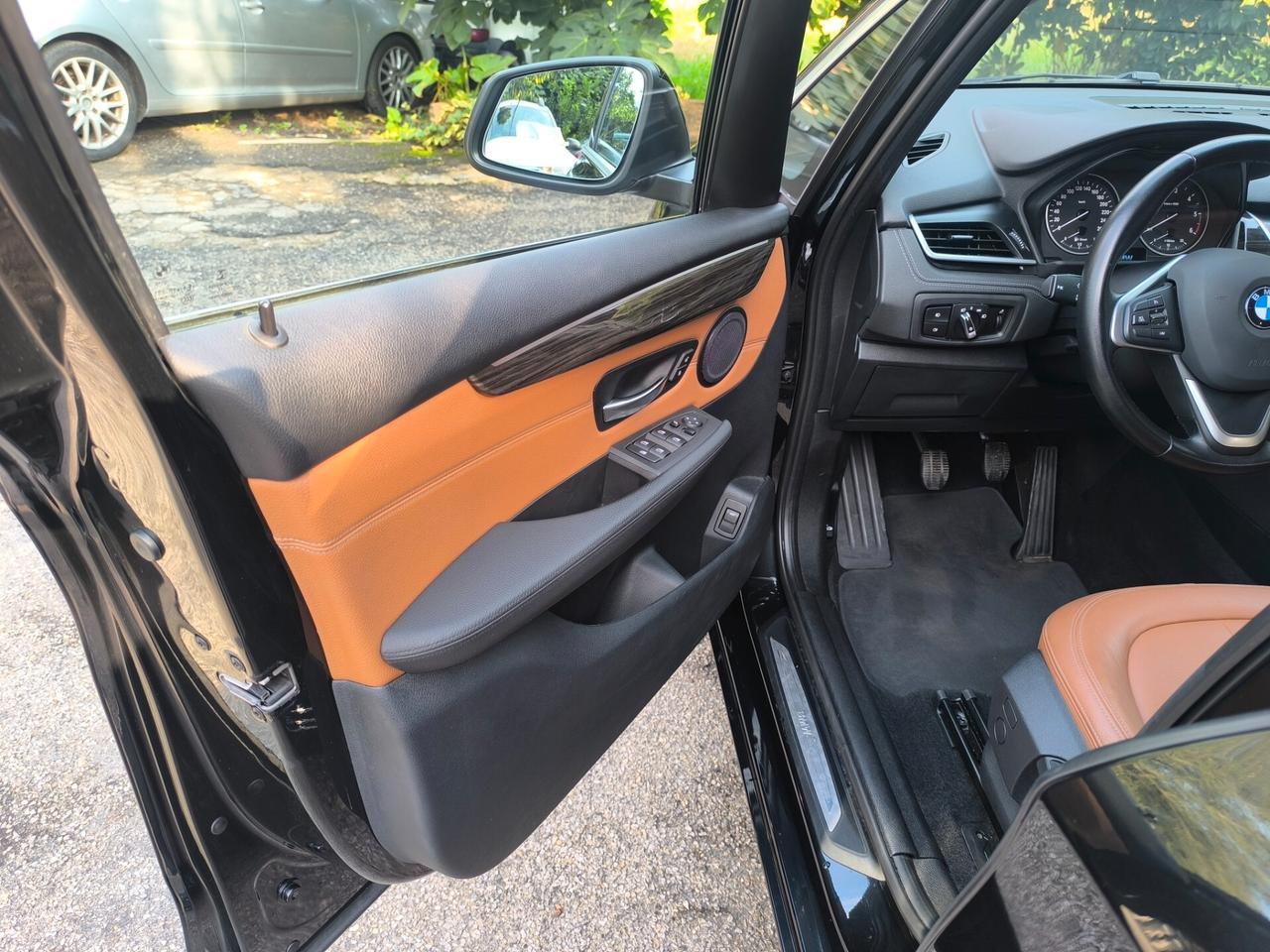 Bmw 216 216d Active Tourer Luxury