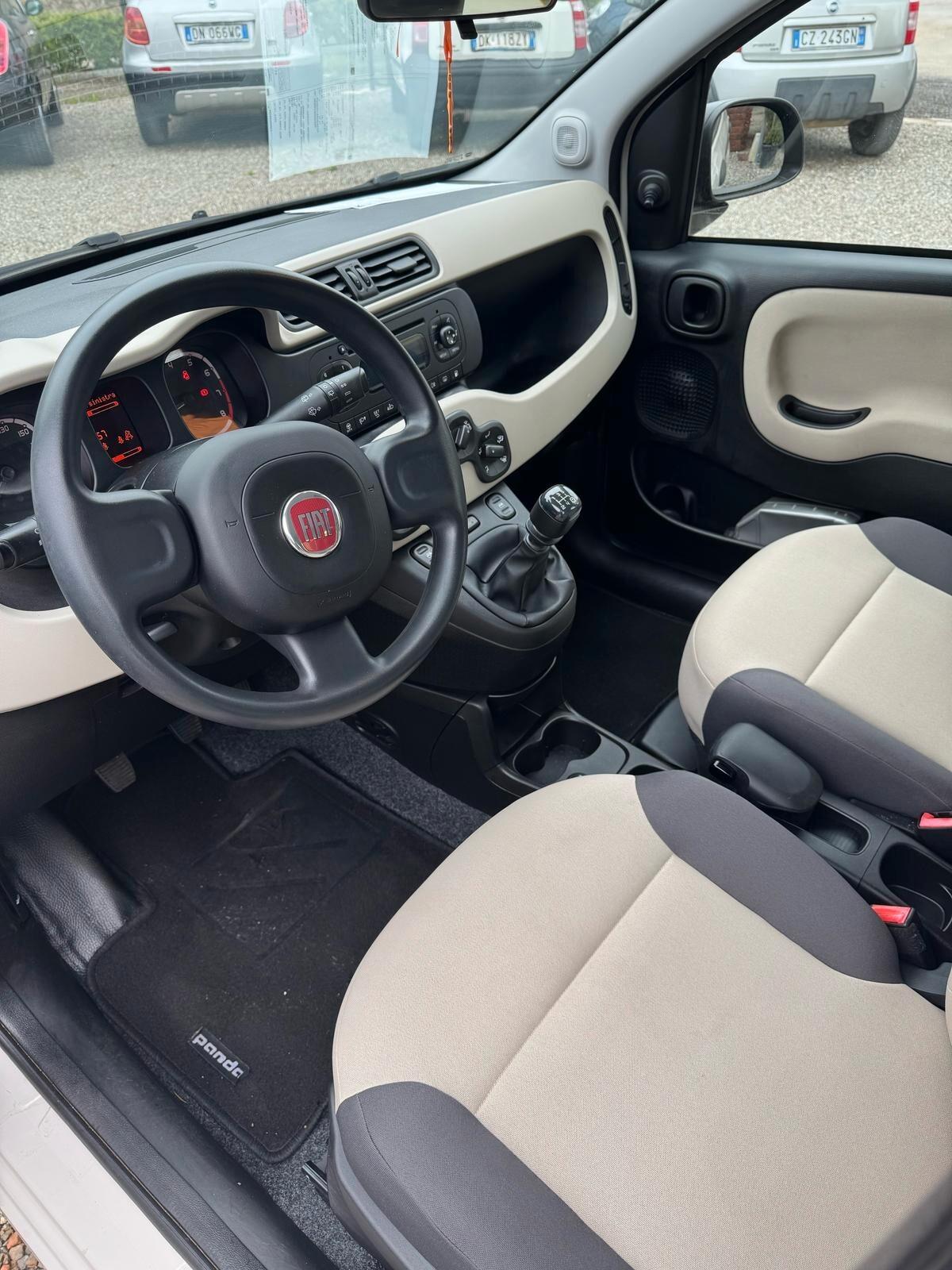 Fiat Panda 0.9 TwinAir Turbo Natural Power Lounge