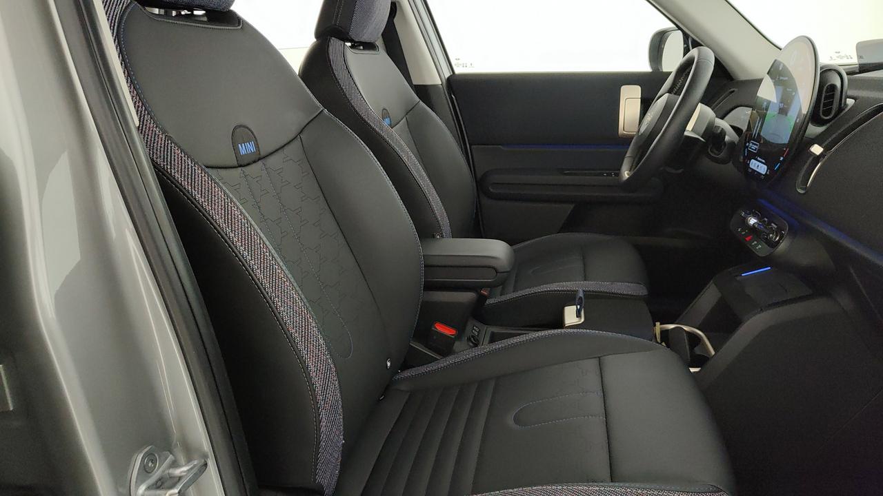 MINI Mini Countryman U25 - Mini Countryman 1.5 48V C Classic auto