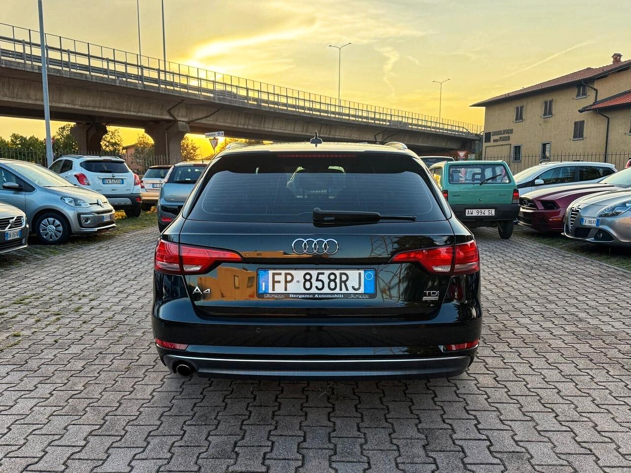Audi A4 2.0 TDI 150 CV ultra S tronic