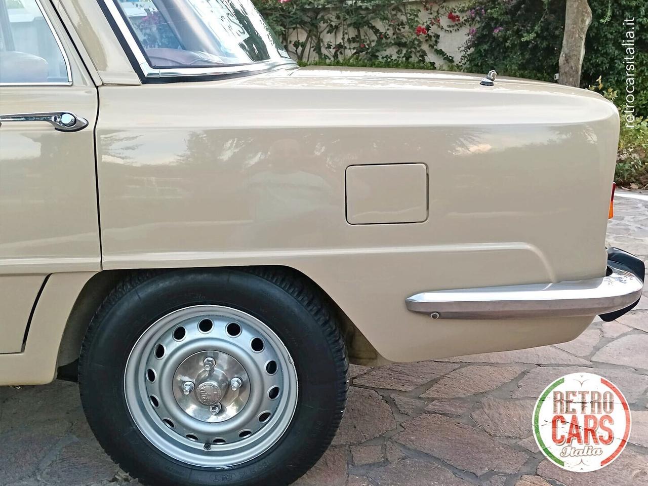 Alfa Romeo Giulia nuova Super 1300