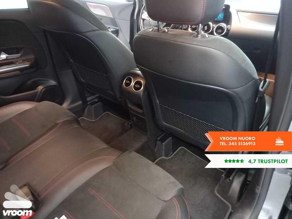 MERCEDES GLA (H247) GLA 200 d Automati...