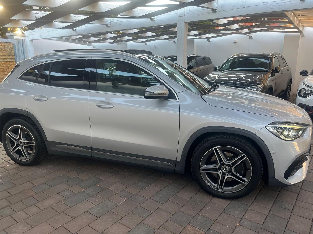 Mercedes-benz GLA 200 d Automatic Premium