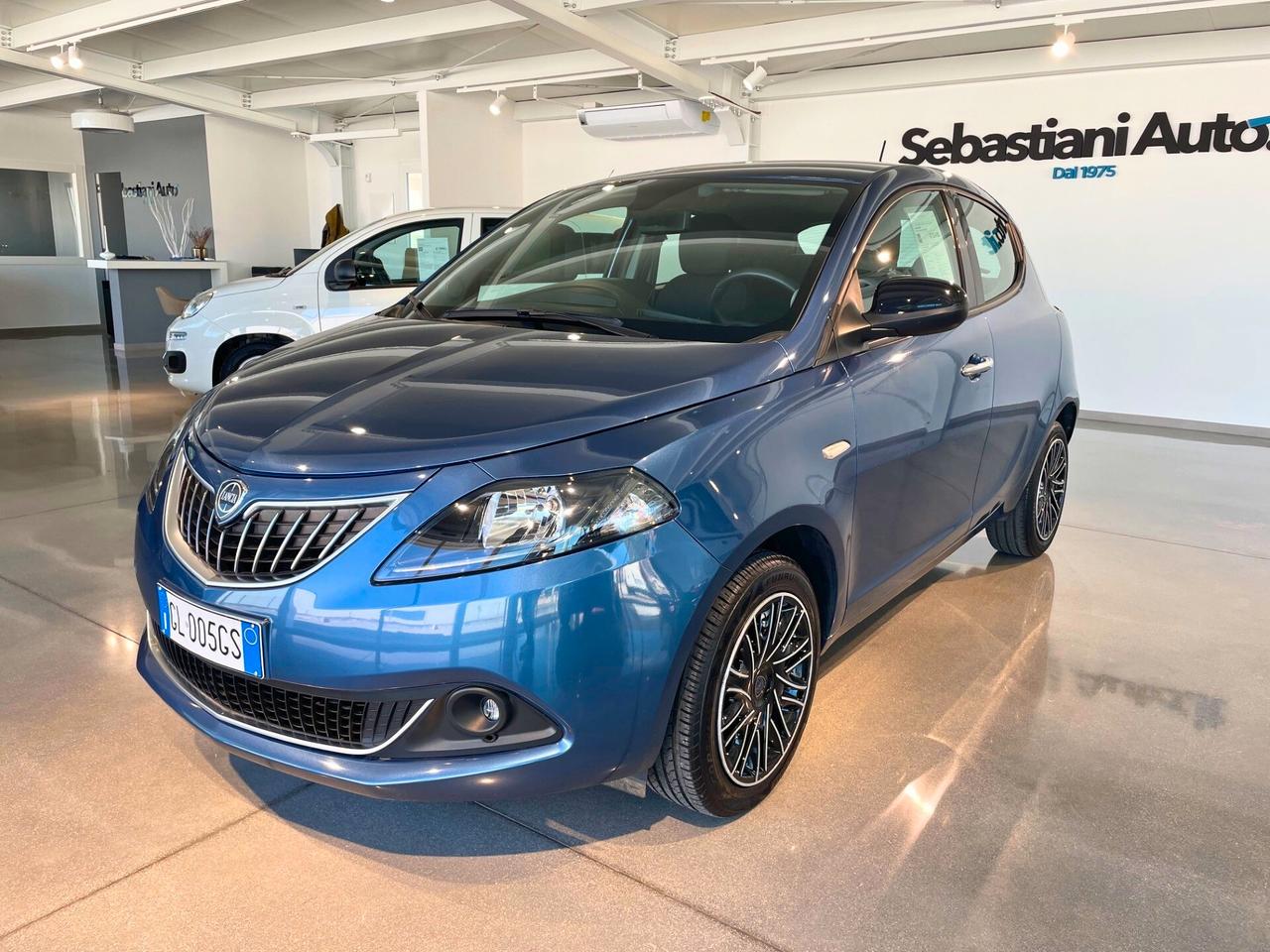 Lancia Ypsilon 1.0 FireFly 5 porte S&S Hybrid Gold