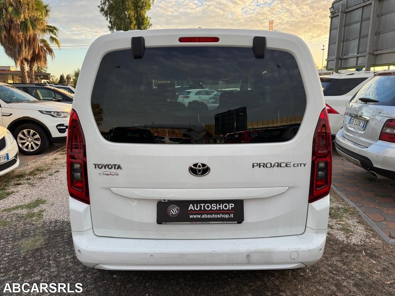 TOYOTA - Proace City Verso 1.5 - 7 POSTI - UNIPRO.- FINANZIABILE - PERMUTE