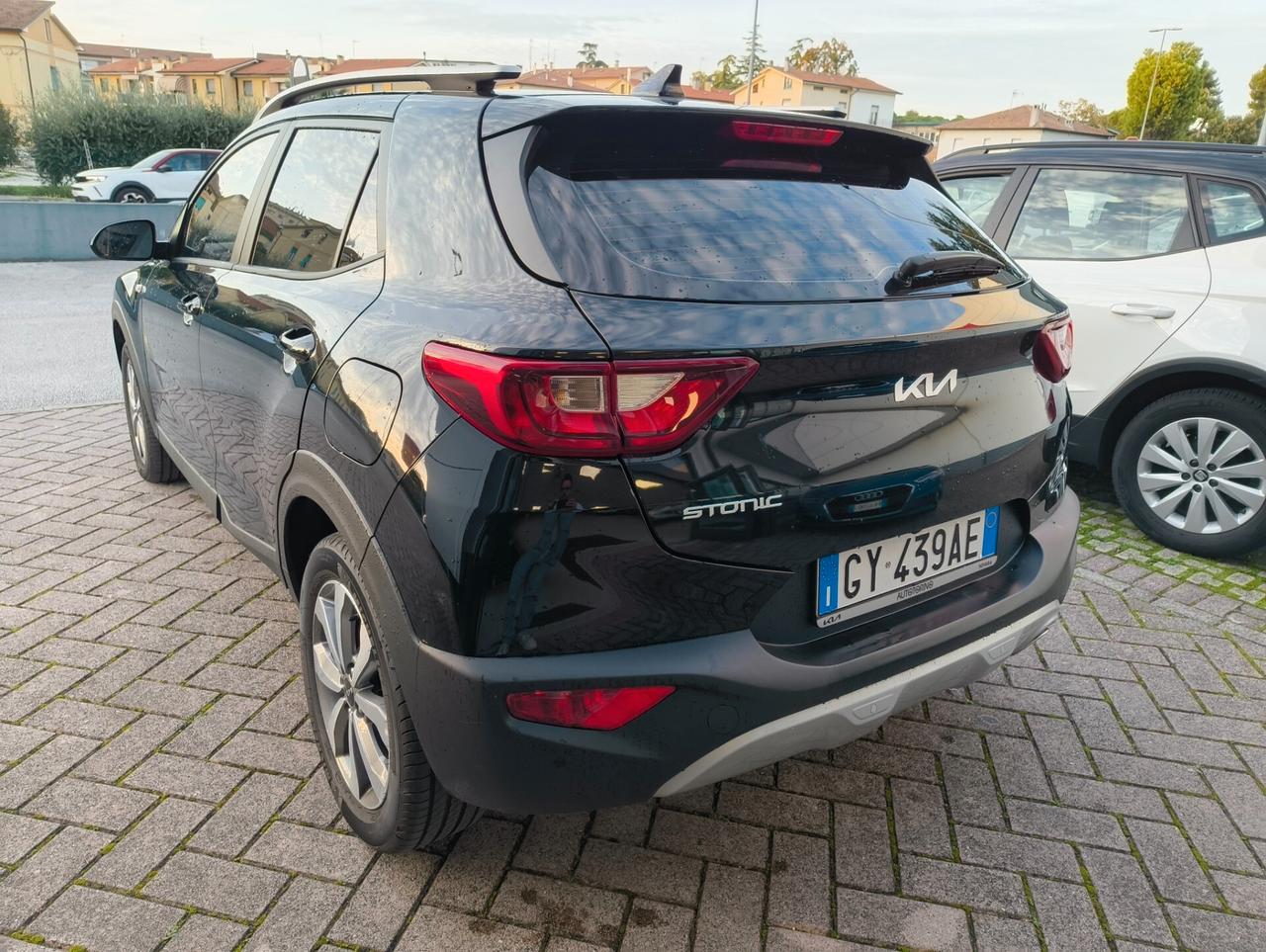 Kia Stonic 1.2 MPI Urban soli 2700km