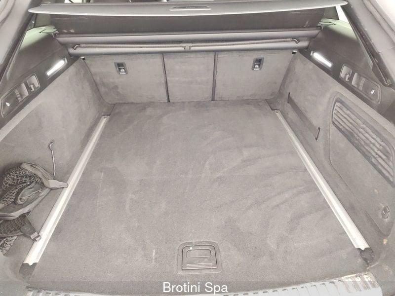 Audi RS6 4.0 quattro tiptronic