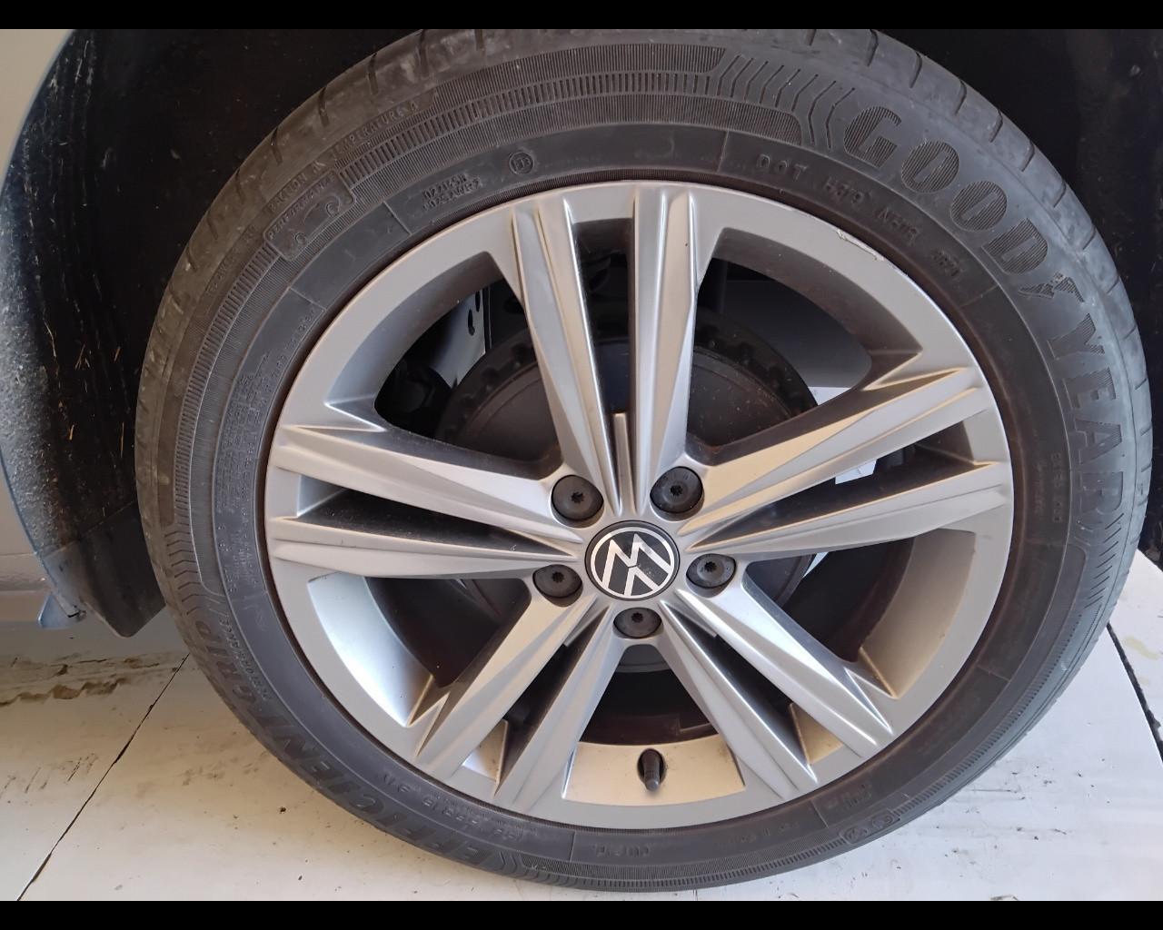 VOLKSWAGEN Polo VI 2017 - Polo 5p 1.0 tsi Sport 95cv