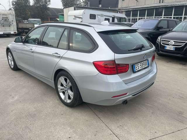 BMW 318 318d Touring c/clima auto