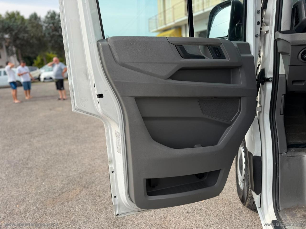 Crafter 30 2.0 TDI 140CV L2 H2 Furg.Log