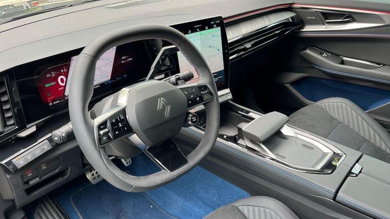 Renault Rafale atelier Alpine E-Tech 4x4 300 cv