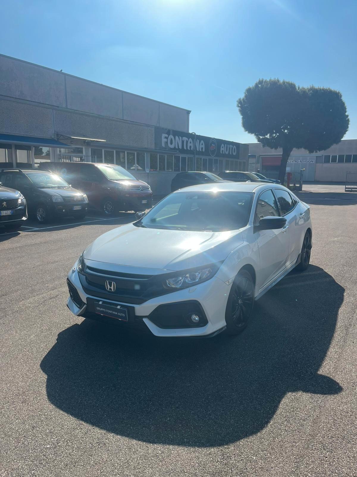 Honda Civic 1.0T 5 porte Dynamic Navi 126cv