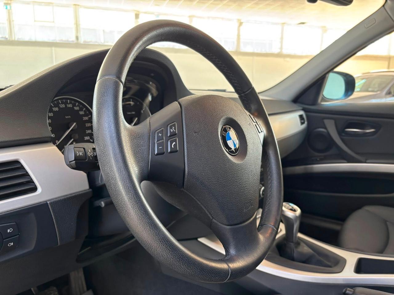 Bmw 318 318d 2.0 143CV cat Futura