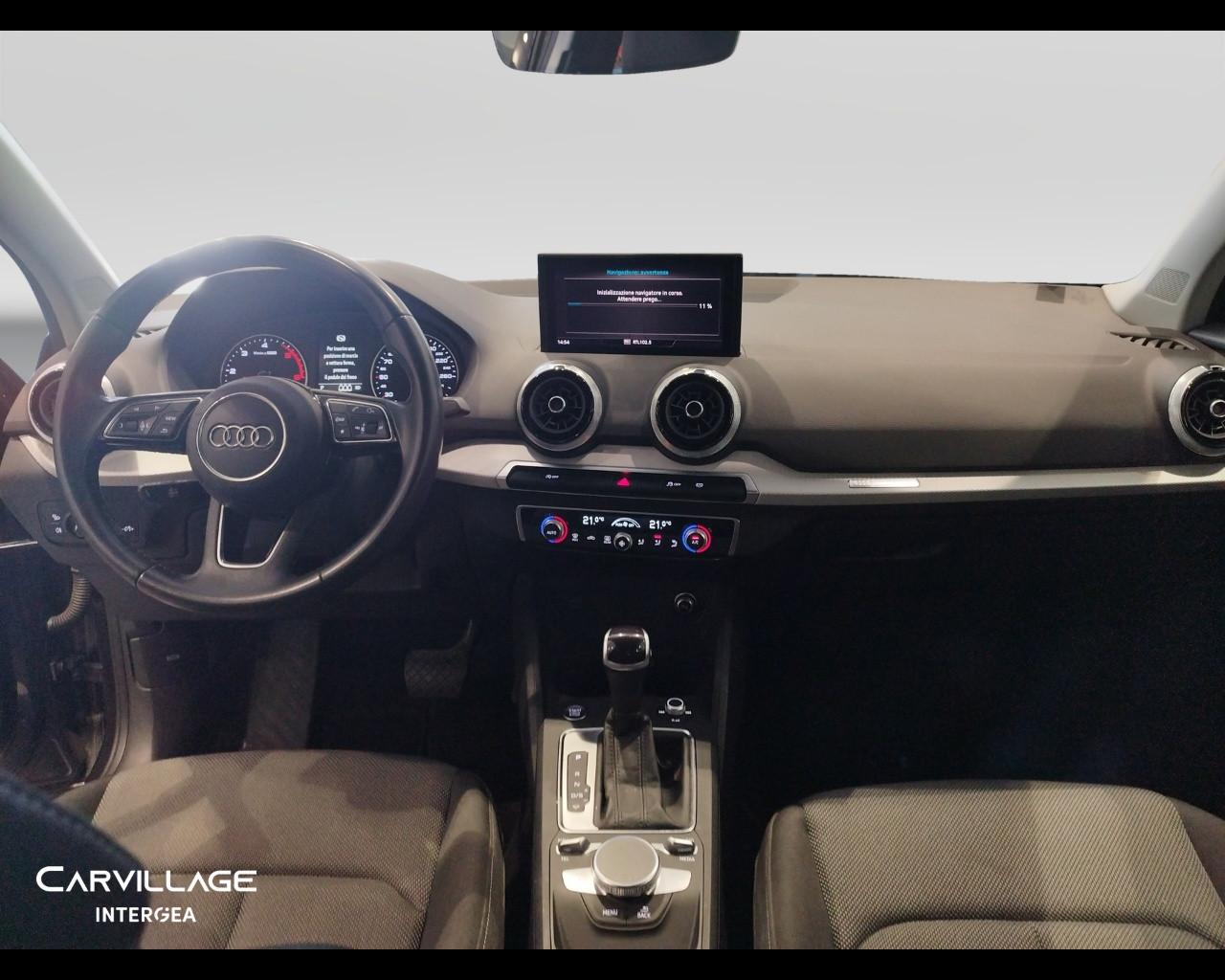 AUDI Q2 30 2.0 tdi Business s-tronic