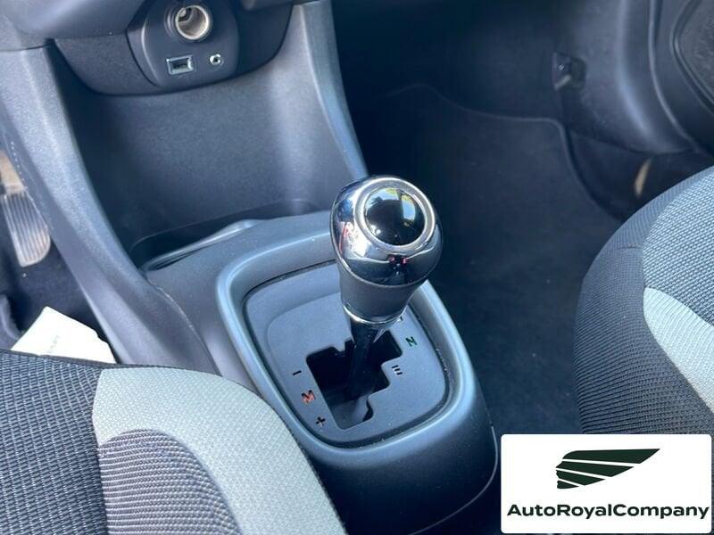 Toyota Aygo 1.0 VVT-i x-clusiv red style MMT