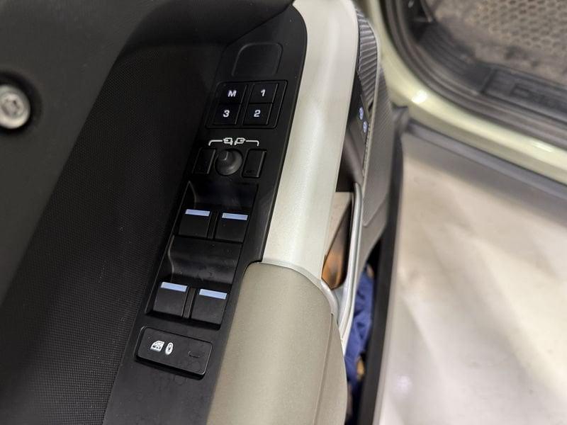 Land Rover Defender Defender 110 2.0 si4 phev SE awd 404cv auto