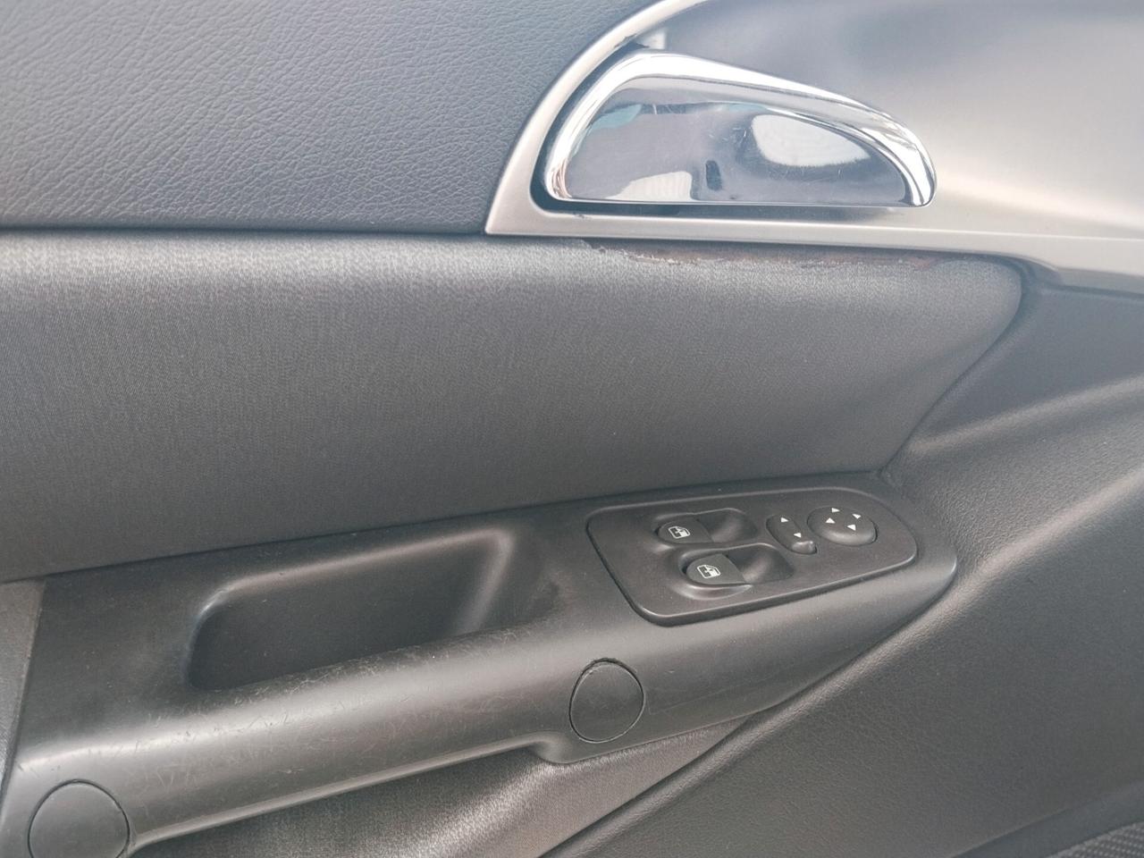 Lancia Ypsilon 1.3 Mtj 75 CV CON GARANZIA