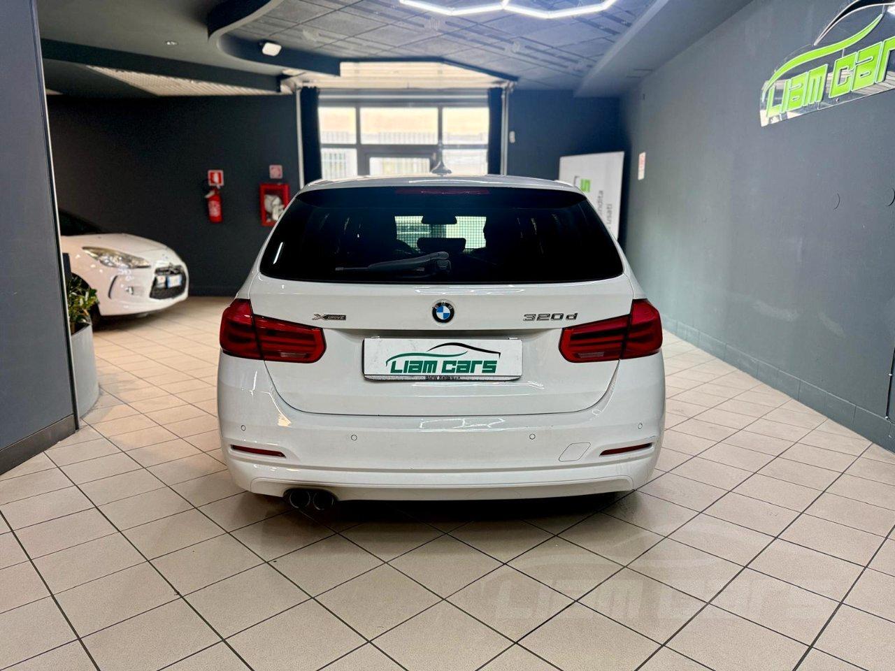 BMW 320 d Touring xdrive Business Advantage auto