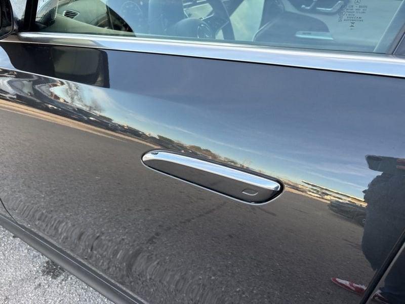 Mercedes-Benz Classe E 220d 4Matic Berlina Advanced Plus