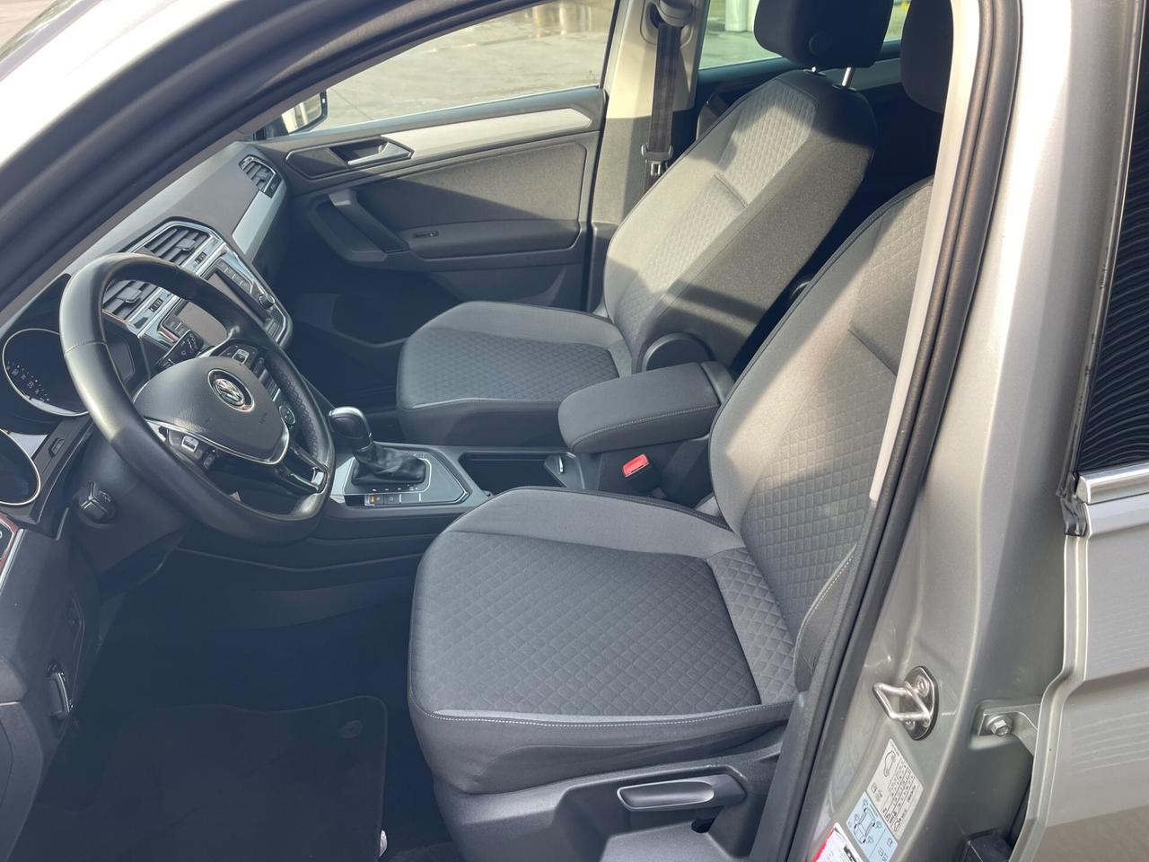 Volkswagen Tiguan 2.0 TDI SCR DSG Business BlueMotion Technology