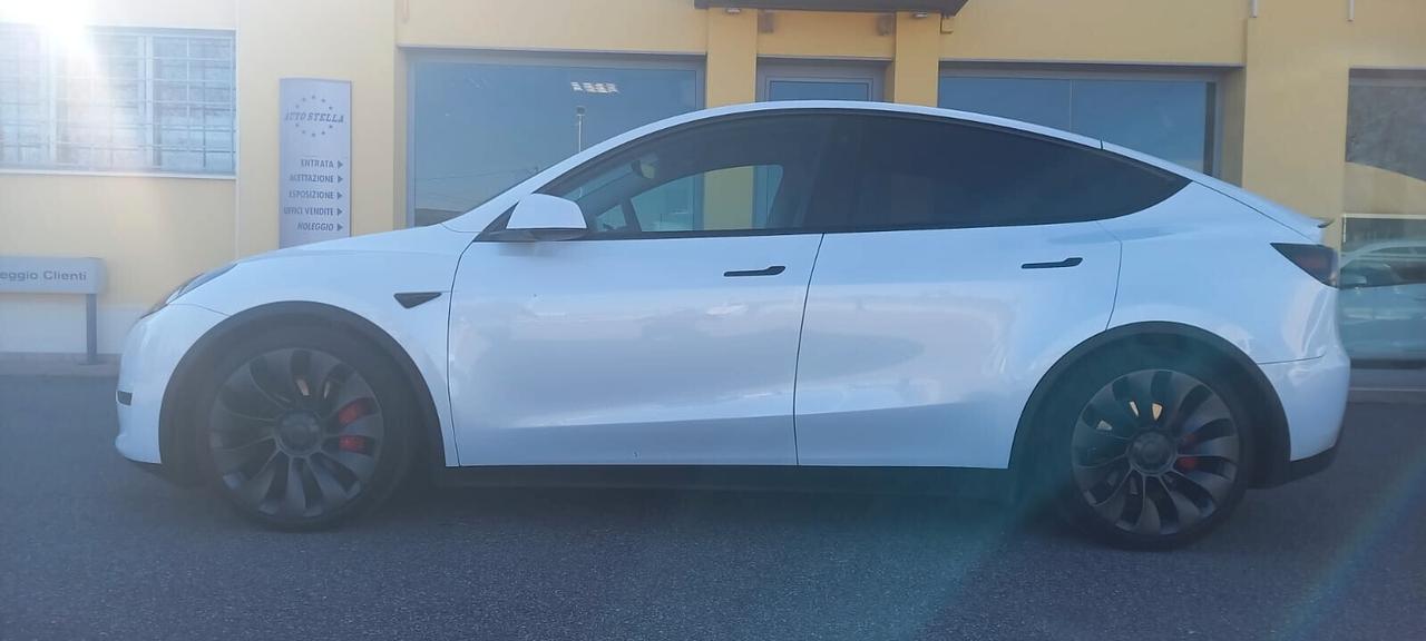 Tesla Model Y AWD (Trazione Integrale) Modello Performance CV. 534 SOLO 57.785 KM. Unico Proprietario IVA Parzialmente Esposta.