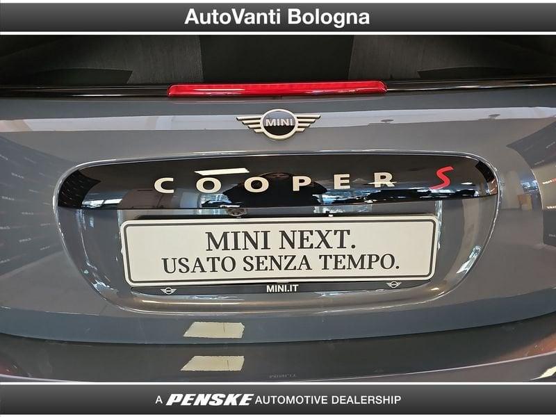 MINI Mini Cooper Cabrio Mini 2.0 Cooper S Favoured Cabrio