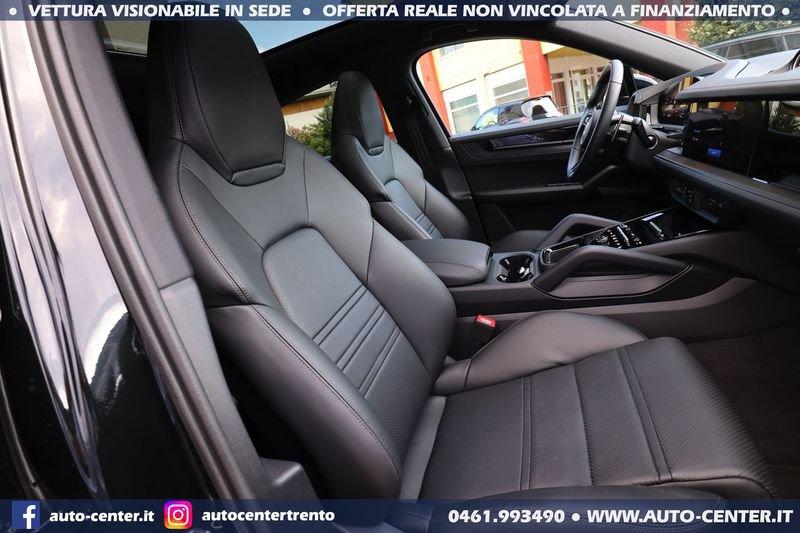 Porsche Cayenne Coupè 3.0 V6 Coupè E-Hybrid Black Edition Sport Design