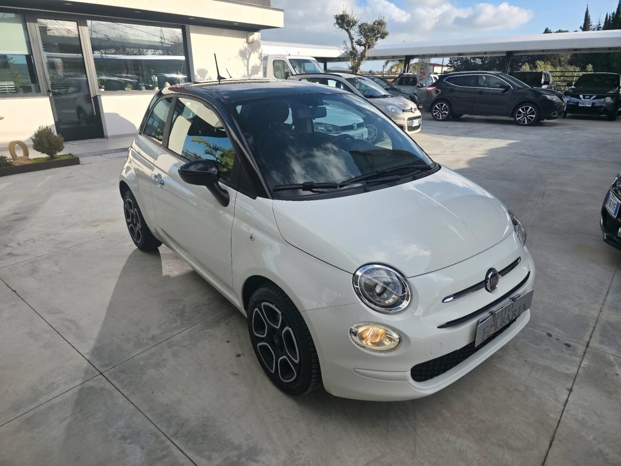Fiat 500 1.0 Hybrid Red