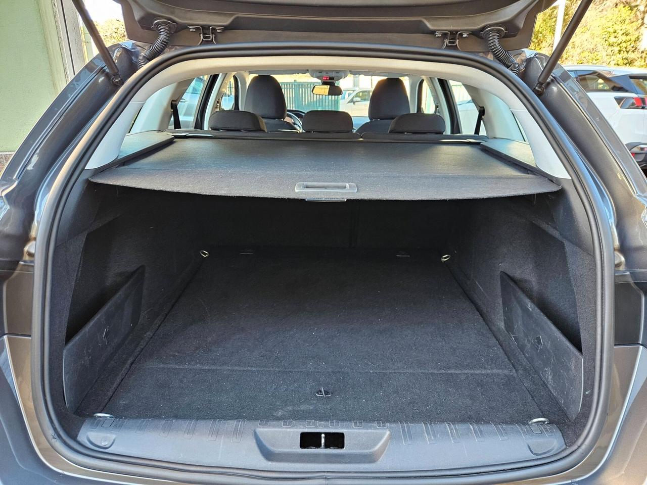 Peugeot 308 BlueHDi 130 S&S SW Style