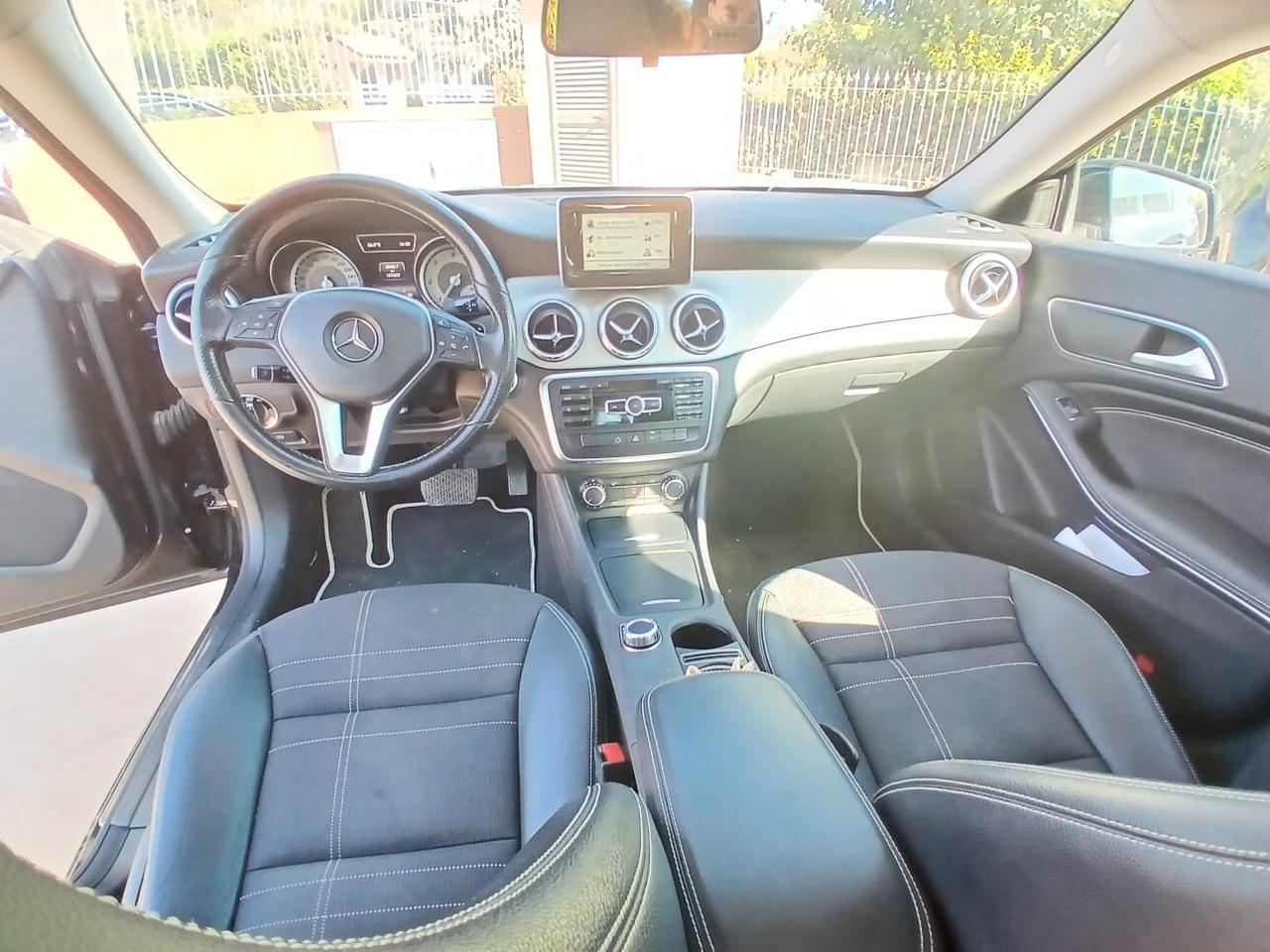 Mercedes-benz CLA 200 Sport auto