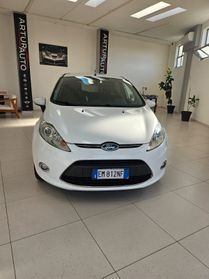 Ford Fiesta 1.4 16V 5p. Bz.- GPL Titanium Bs.