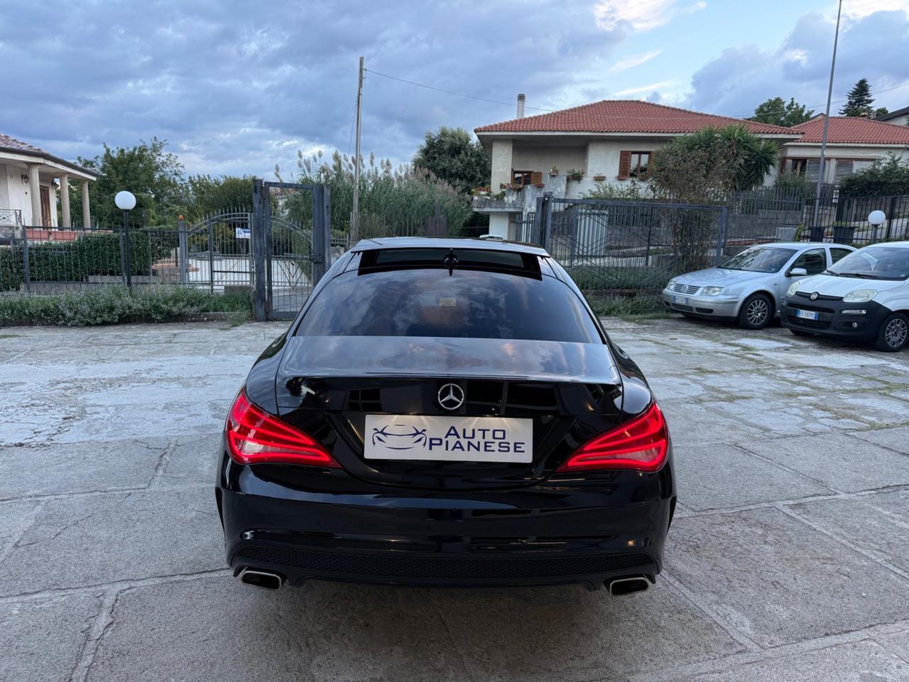 Mercedes CLA 200D Premium Amg Tetto Apribile Total Black