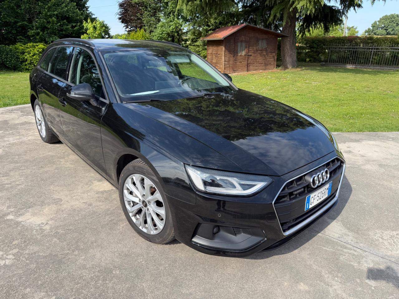 Audi A4 Avant 40 TDI quattro S tronic Business