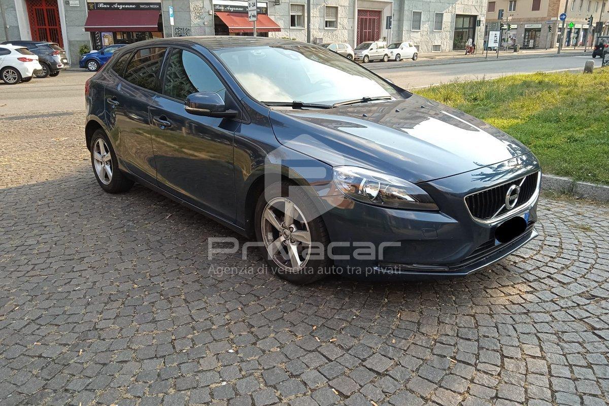 VOLVO V40 D2 Kinetic